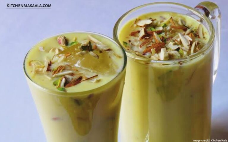Fruit Lassi Recipe, Fruit Lassi Recipe in Hindi