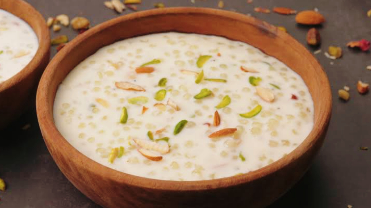 Janmashtami sweets recipe in Hindi, Sabudana kheer